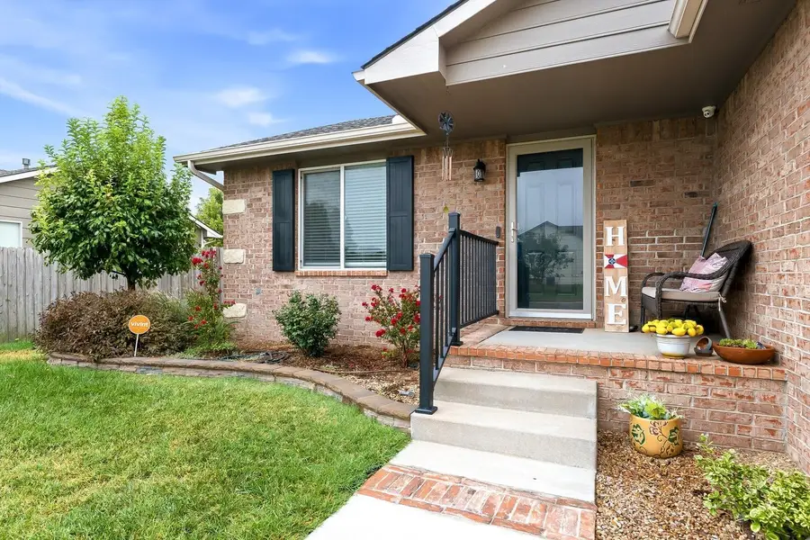 1543 N Aksarben St, Wichita, KS 67235-9762 - #2