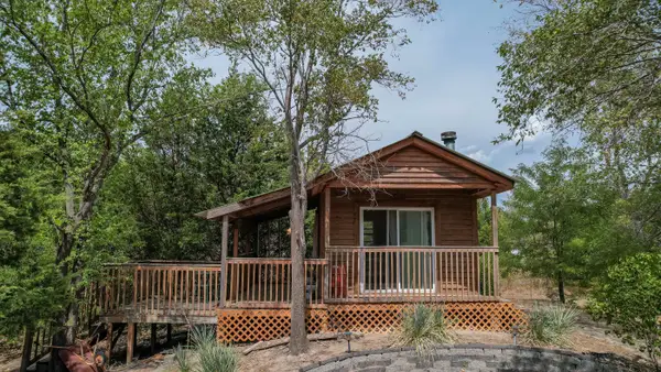 000 E Avenue G, Burrton, KS 67020