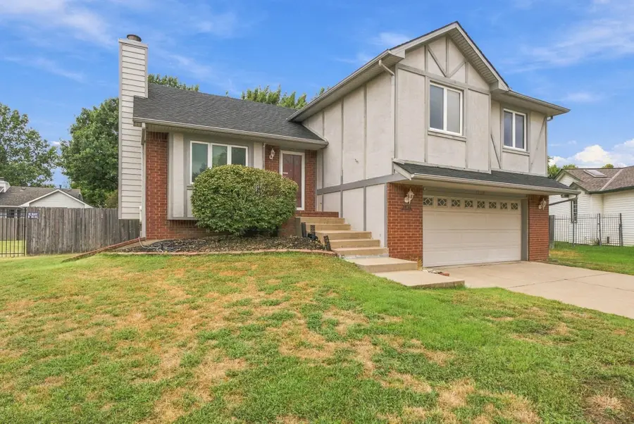 7814 W Barrington Cir, Wichita, KS 67212 - #3