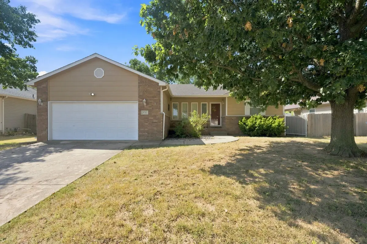 5711 W 40th St S, Wichita, KS 67215 - #1