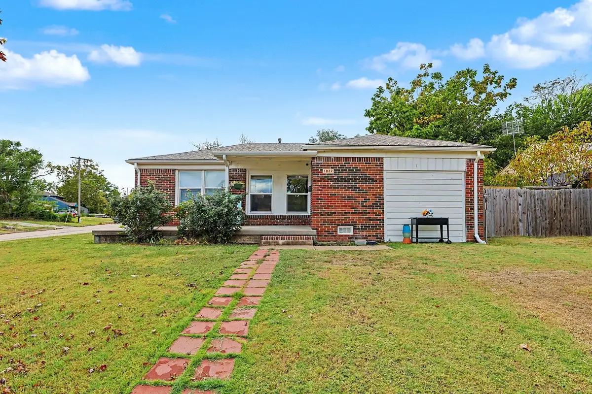 1837 S Drollinger, Wichita, KS 67218 - #1