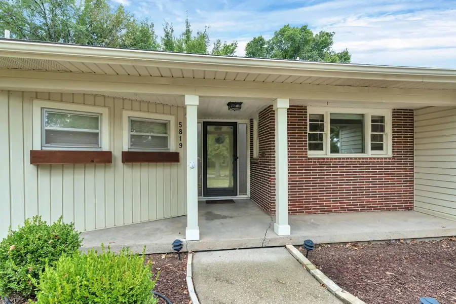 5819 Blueridge St, Wichita, KS 67208 - #2