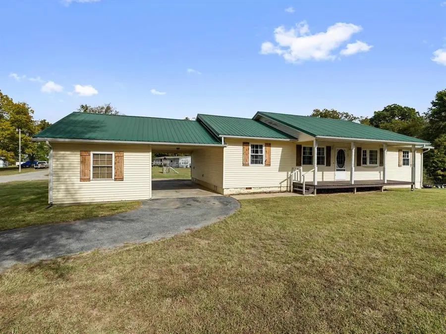 20 S LOGAN RD, Morgantown, KY 42261 - Image #2