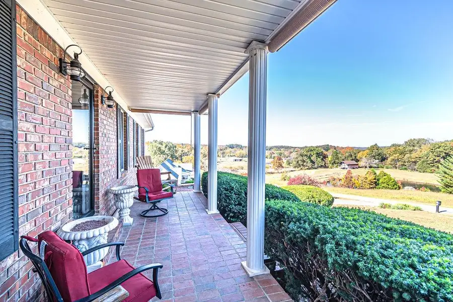 246 Valley View Drive, Morgantown, KY 42261 - Image #2