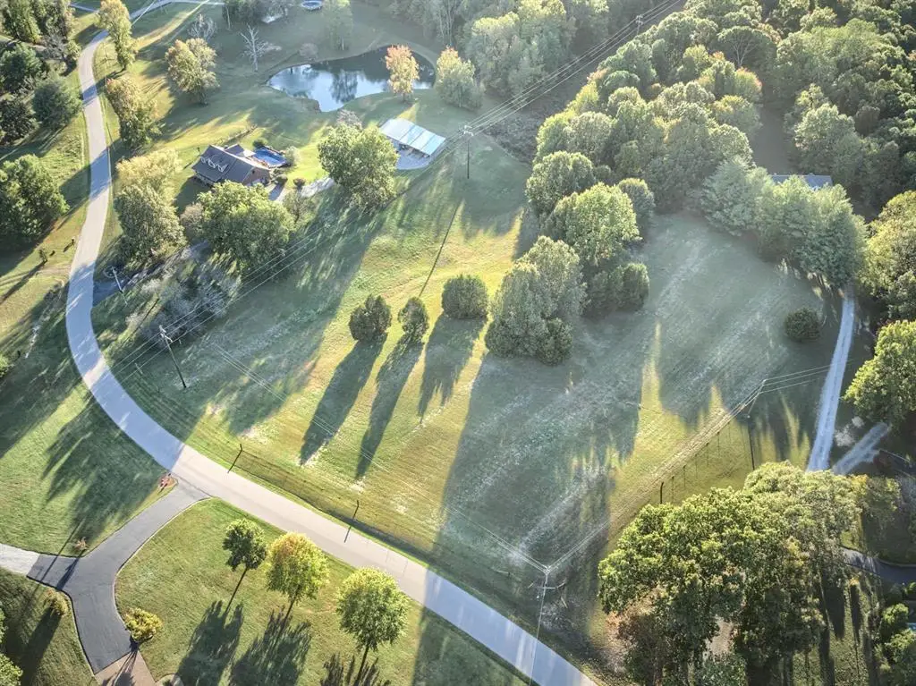 11092 Fields Road S., Utica, KY 42376 - Image #1