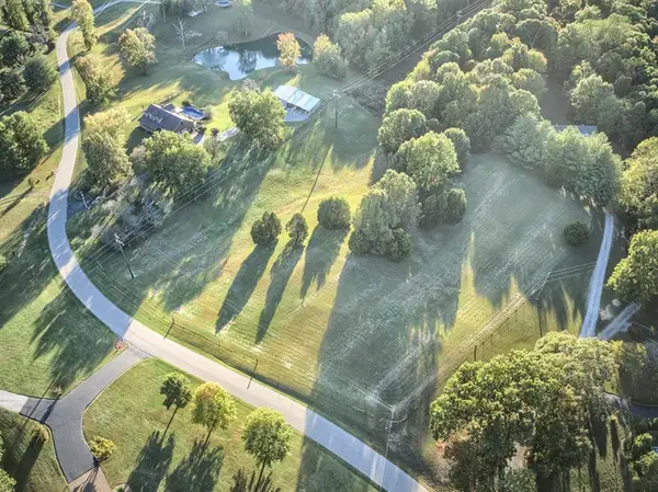 11092 Fields Road S., Utica, KY 42376