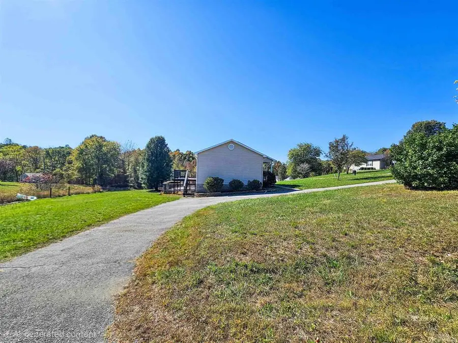 221 Matilda Lane, Hartford, KY 42347 - Image #3