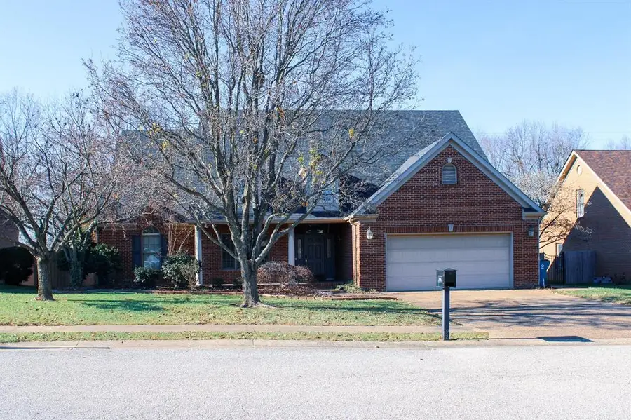 4236 Springhurst Ln, Owensboro, KY 42303 - Image #2