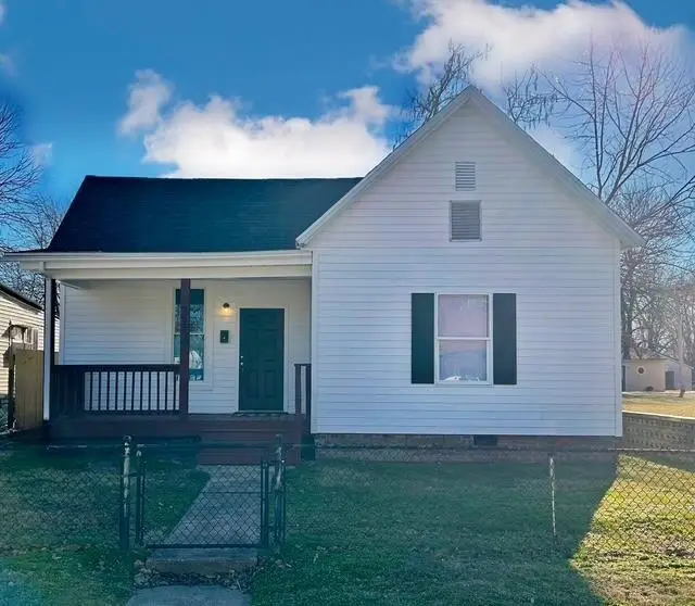 2114 W 5th Street, Owensboro, KY 42303-0831 - Image #1