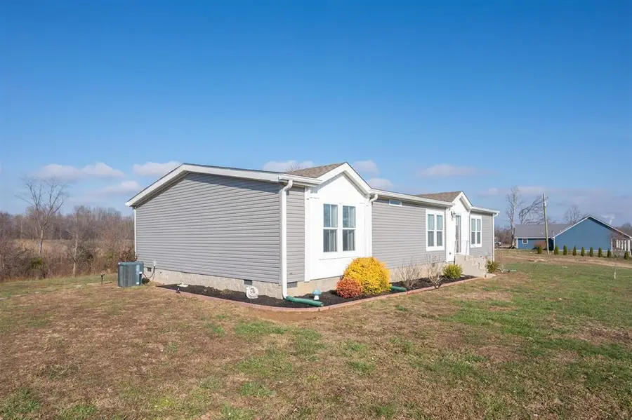 517 Thorofare St, Central City, KY 42330 - Image #3