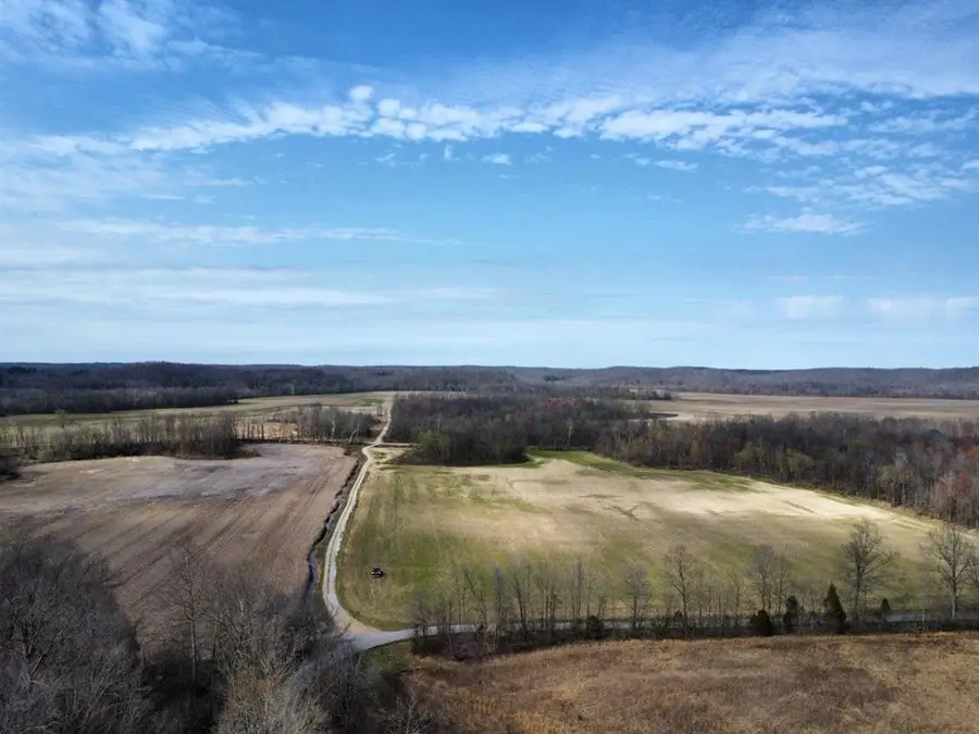 2476 Round Hill Rd, Hartford, KY 42347 - Image #2