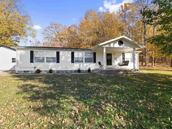 130 Deanefield Dr., Reynolds Station, KY 42368