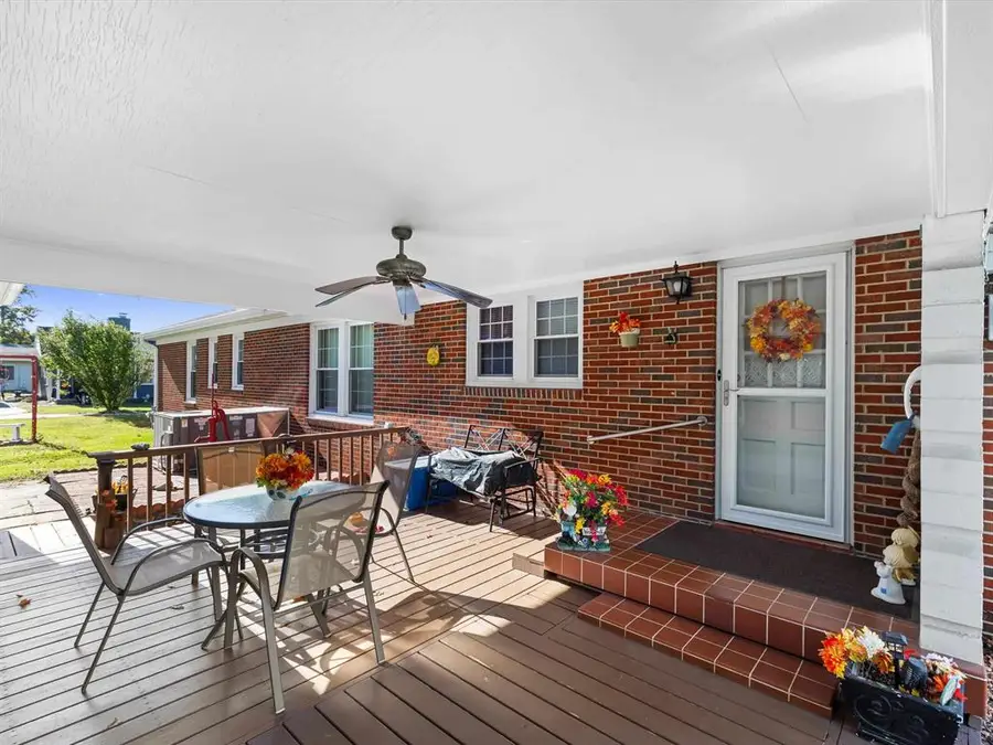 3820 Hillcrest Dr., Owensboro, KY 42303 - #2