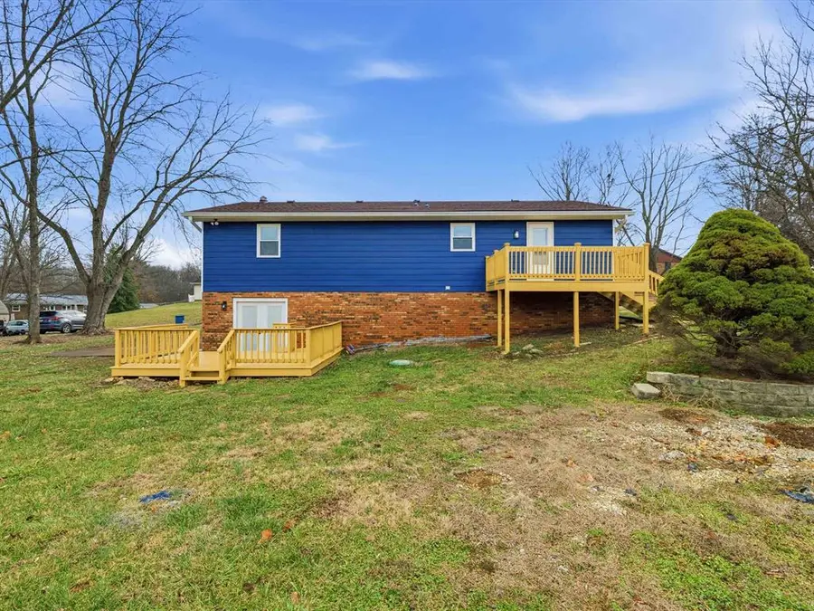 995 Ernest Lane, Henderson, KY 42420 - Image #2