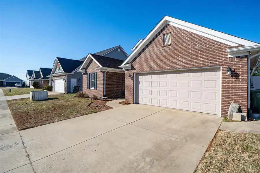 5166 Seabiscuit Loop, Owensboro, KY 42301 - Image #3