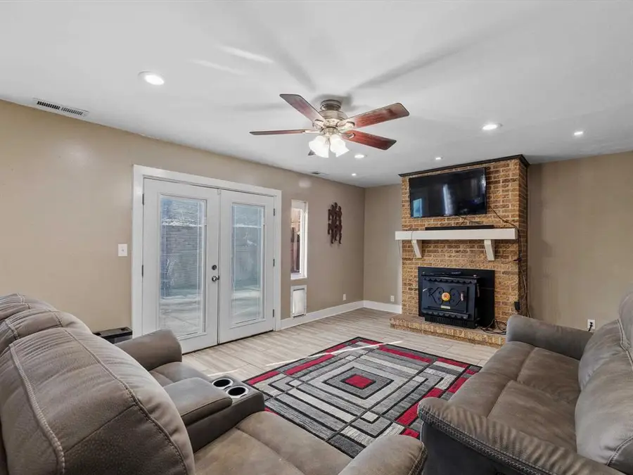 515 Hillcrest Circle, Hawesville, KY 42348 - #3