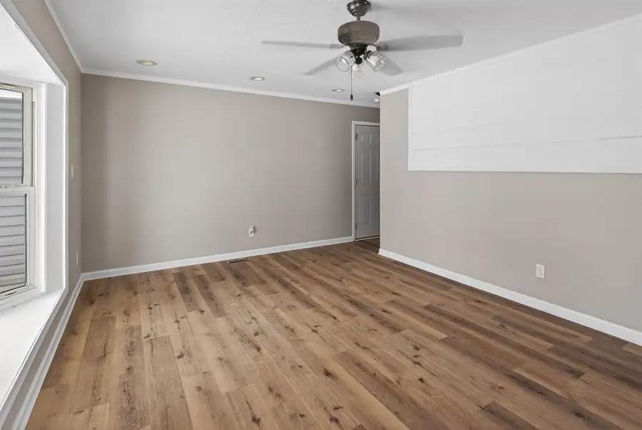 660 W 1St St, Calhoun, KY 42327 - #2