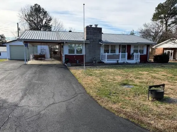 1010 White Avenue, Hartford, KY 42347-1625