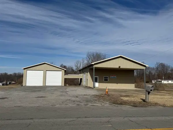 1310 Mcleod Ln, Madisonville, KY 42431