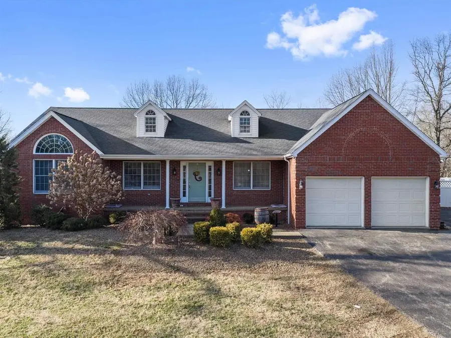 200 John Richard Ln, Hawesville, KY 42348 - #2