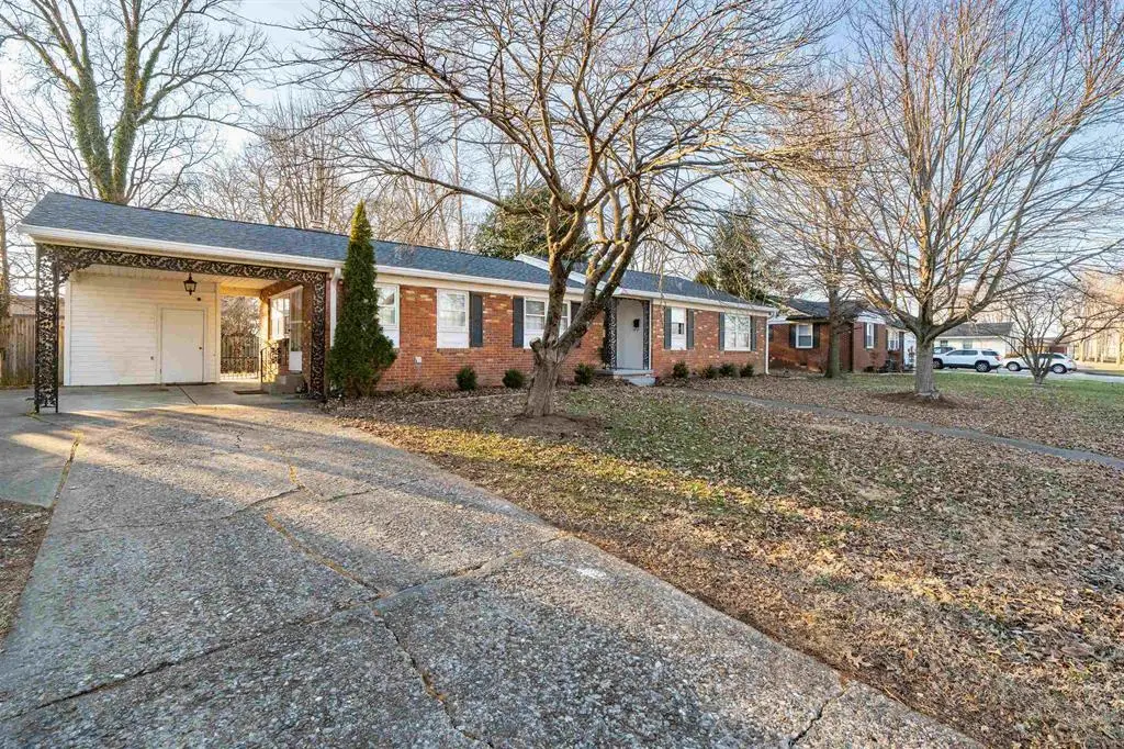 2930 Tanglewood Dr, Owensboro, KY 42303 - #1