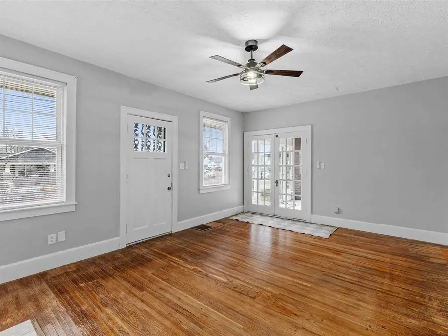 110 E 18th St, Owensboro, KY 42303 - #2