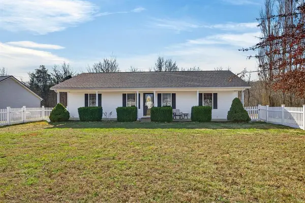 79 May Irby Lane, Cloverport, KY 40111-079