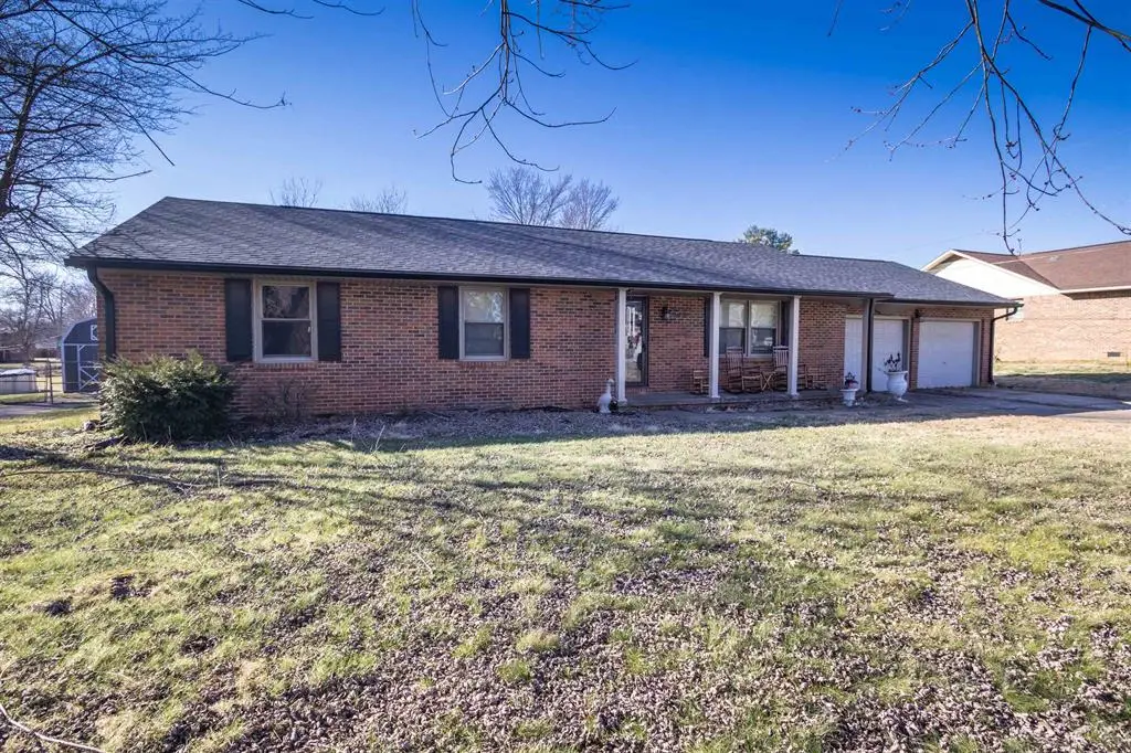 3765 Locust Hill Dr E, Owensboro, KY 42303 - #1