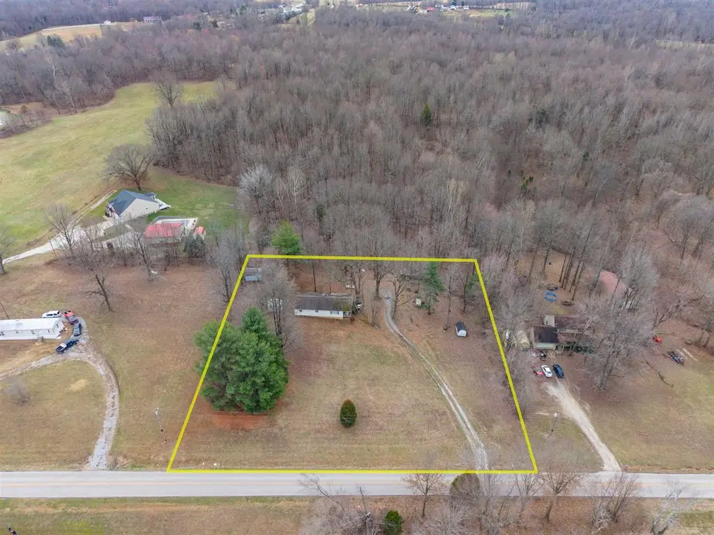 402 West Harmons Ferry Rd, Calhoun, KY 42327 - #1