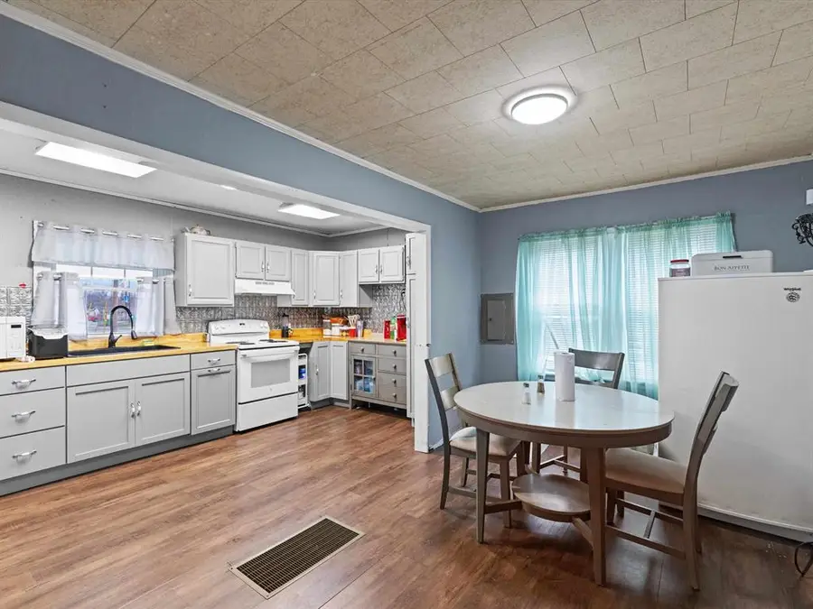 1000 Mill St, Henderson, KY 42420 - #3