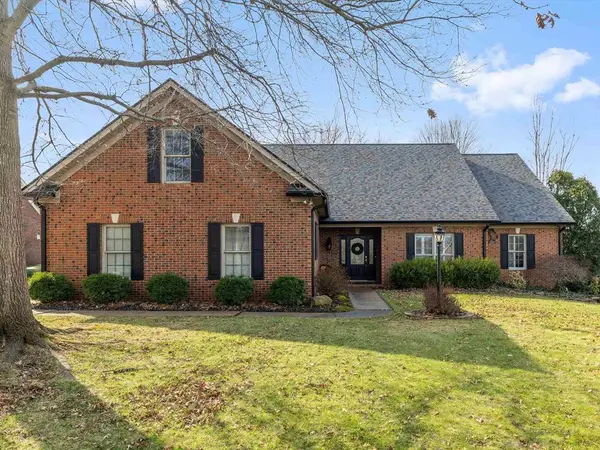 4512 Oakhurst Bend, Owensboro, KY 42303