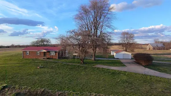 4254 State Route 85  W, Centertown, KY 42328