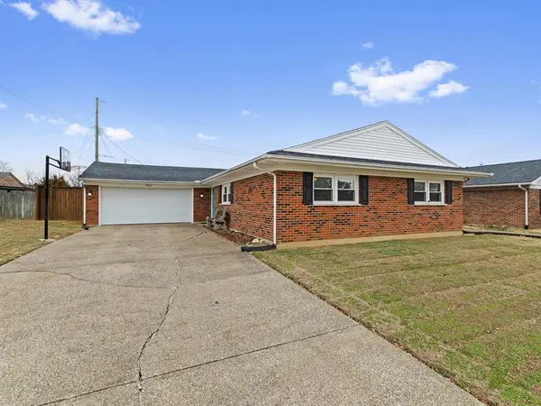 2623 Secretariat Dr, Owensboro, KY 42301