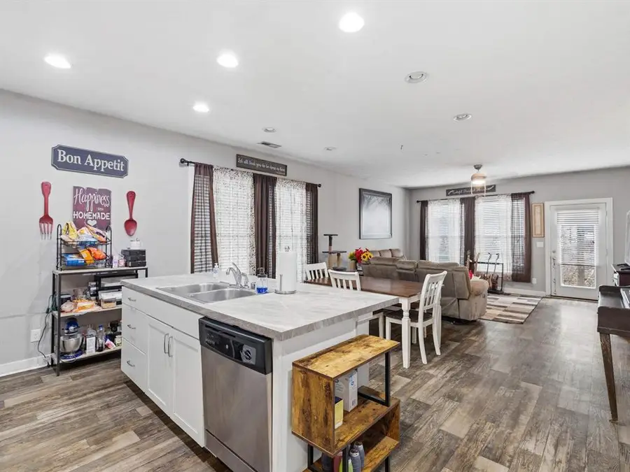 6323 Valley Brook Trace, Utica, KY 42376 - #2