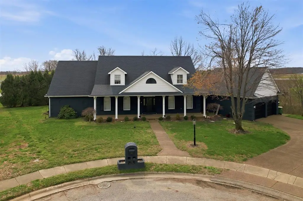 2346 Balmoral Dr., Henderson, KY 42420 - #1