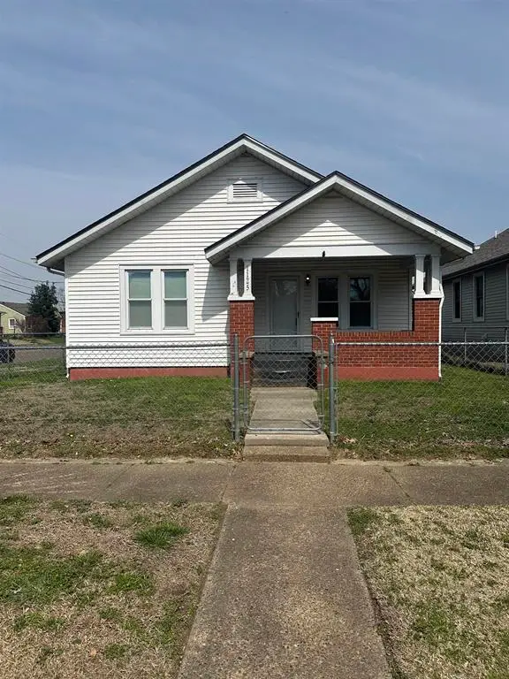 1125 W 11th Street, Owensboro, KY 42301 - #1