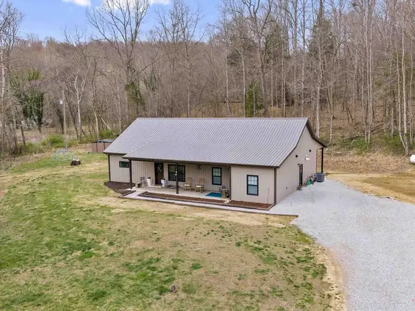 290 Railroad Bed Road, Fordsville, KY 42343