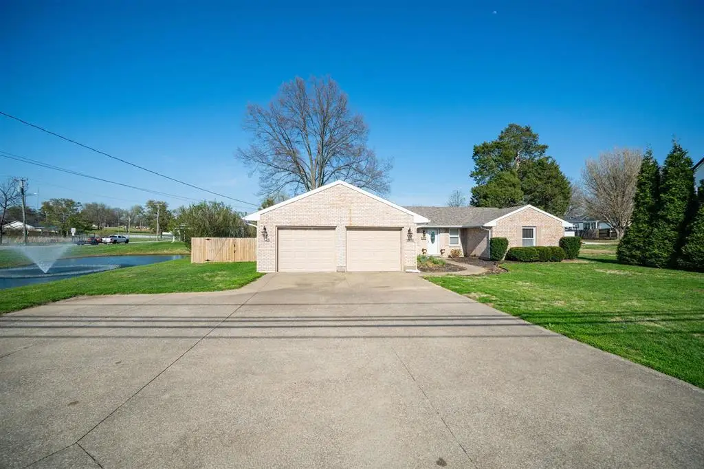 2615 Old Hartford Rd, Owensboro, KY 42303 - #1