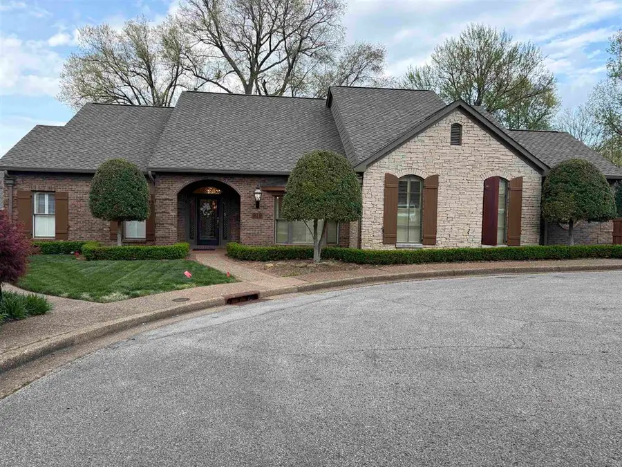 919 Griffith Ave, Owensboro, KY 42301 - #2