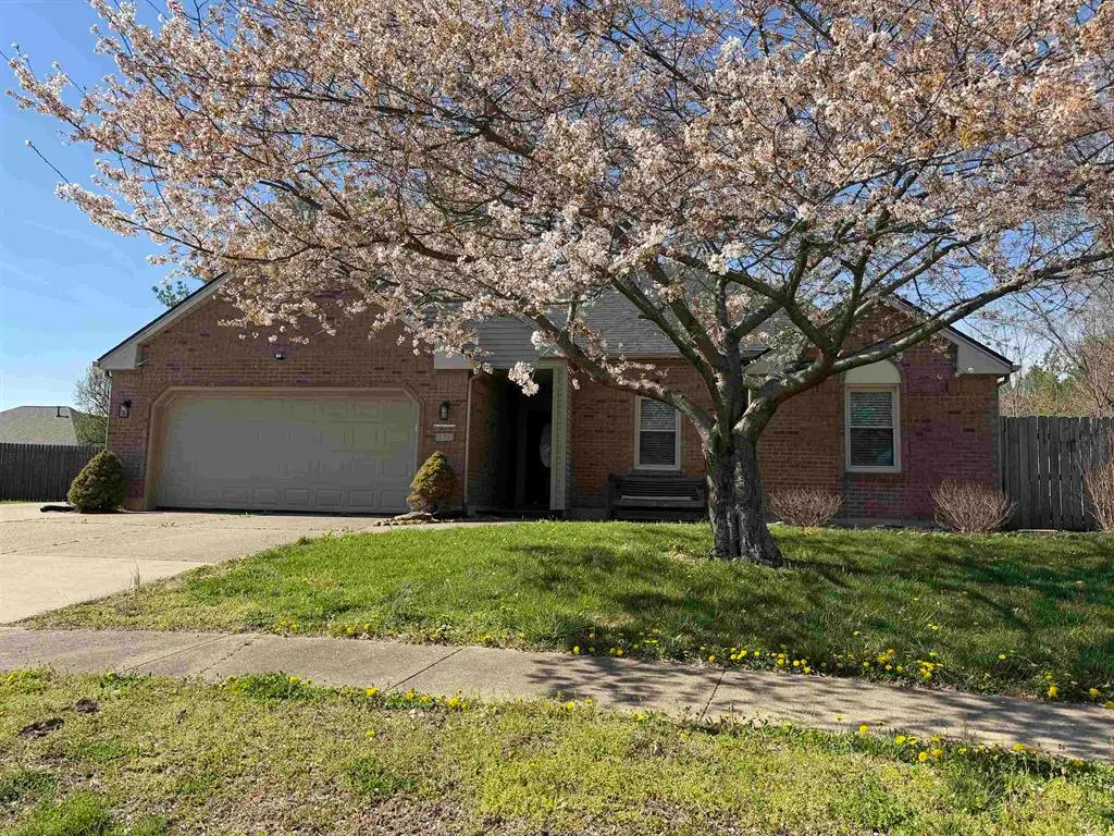 3829 Raintree Dr, Owensboro, KY 42301 - #1