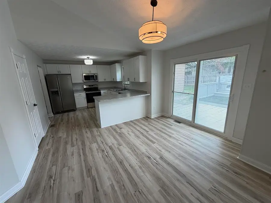 3829 Raintree Dr, Owensboro, KY 42301 - #3