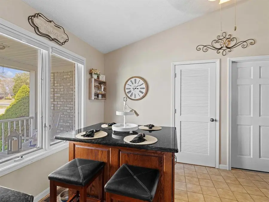 3136 Bold Venture Drive, Owensboro, KY 42303 - #3