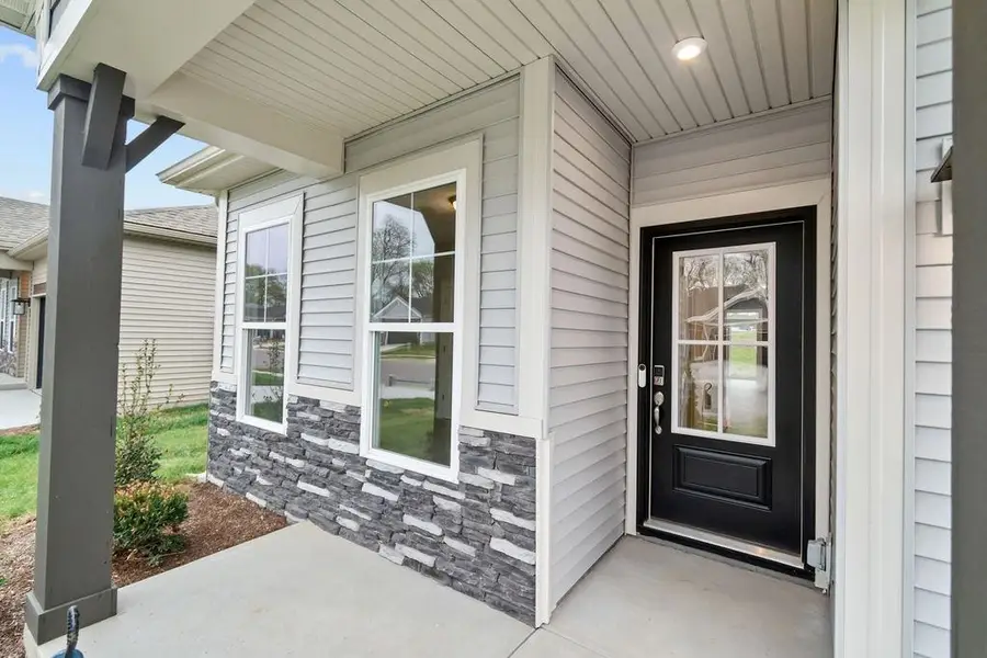 553 Alabaster Ln, Owensboro, KY 42301 - #2