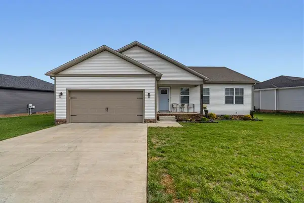 3064 Larado, Bowling Green, KY 42101