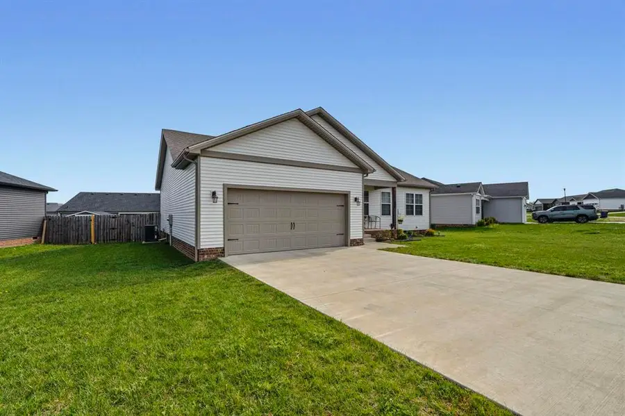 3064 Larado, Bowling Green, KY 42101 - #3
