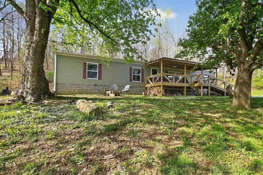 4138 Bowling Green Road, Caneyville, KY 42721 - #3