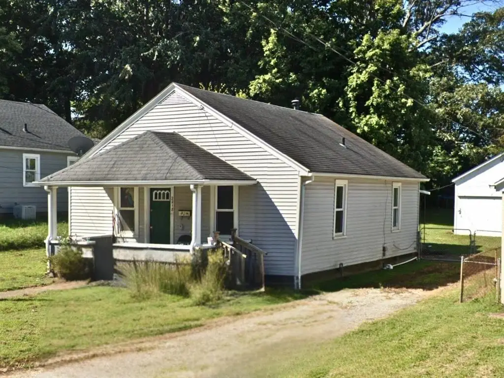 2218 Bluff Avenue, Owensboro, KY 42303 - #1