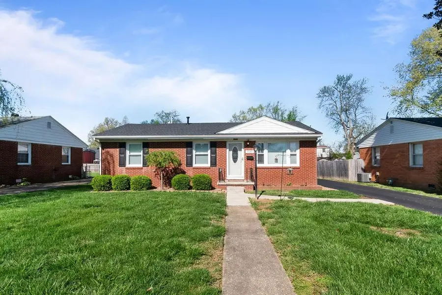 3620 Hawthorne Drive, Owensboro, KY 42303 - #2