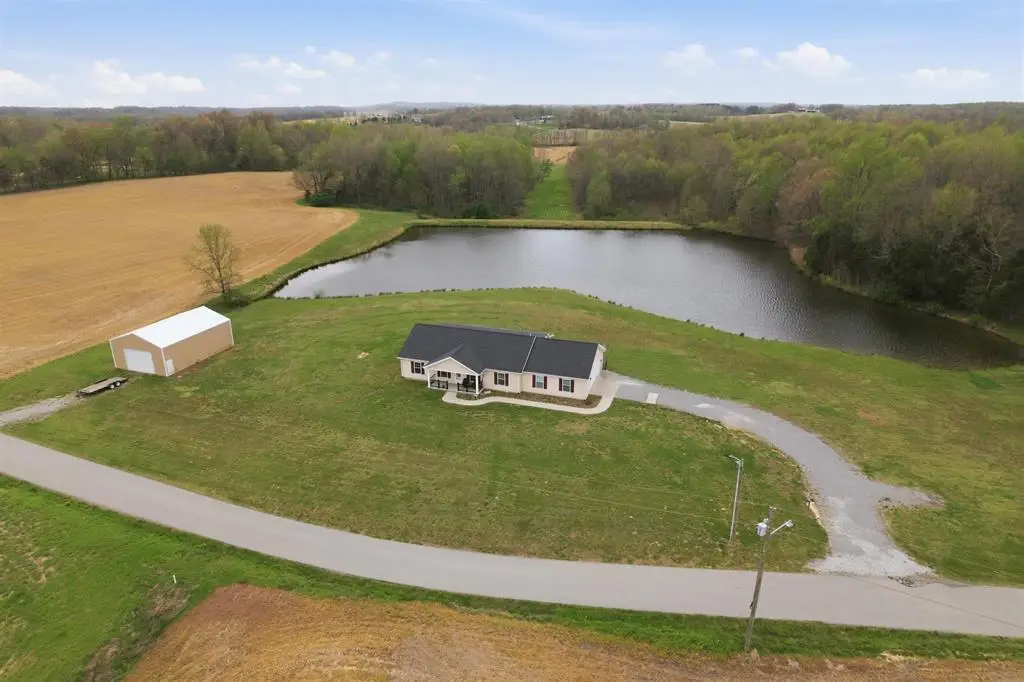 201 Oost Rd, Utica, KY 42376 - #1