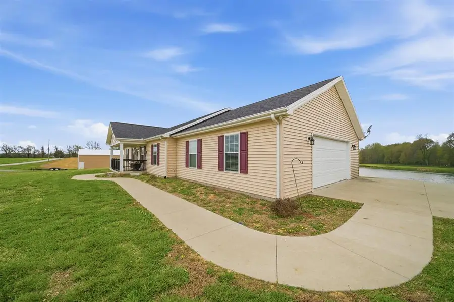 201 Oost Rd, Utica, KY 42376 - #3